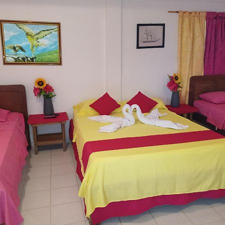 Cabanas Mister Mac Fresh Water Bay Bagian luar foto