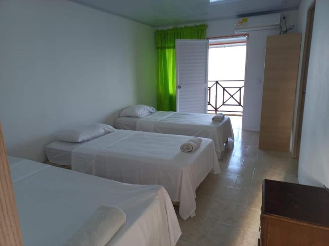 Cabanas Mister Mac Fresh Water Bay Bagian luar foto