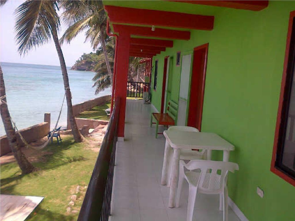 Cabanas Mister Mac Fresh Water Bay Bagian luar foto