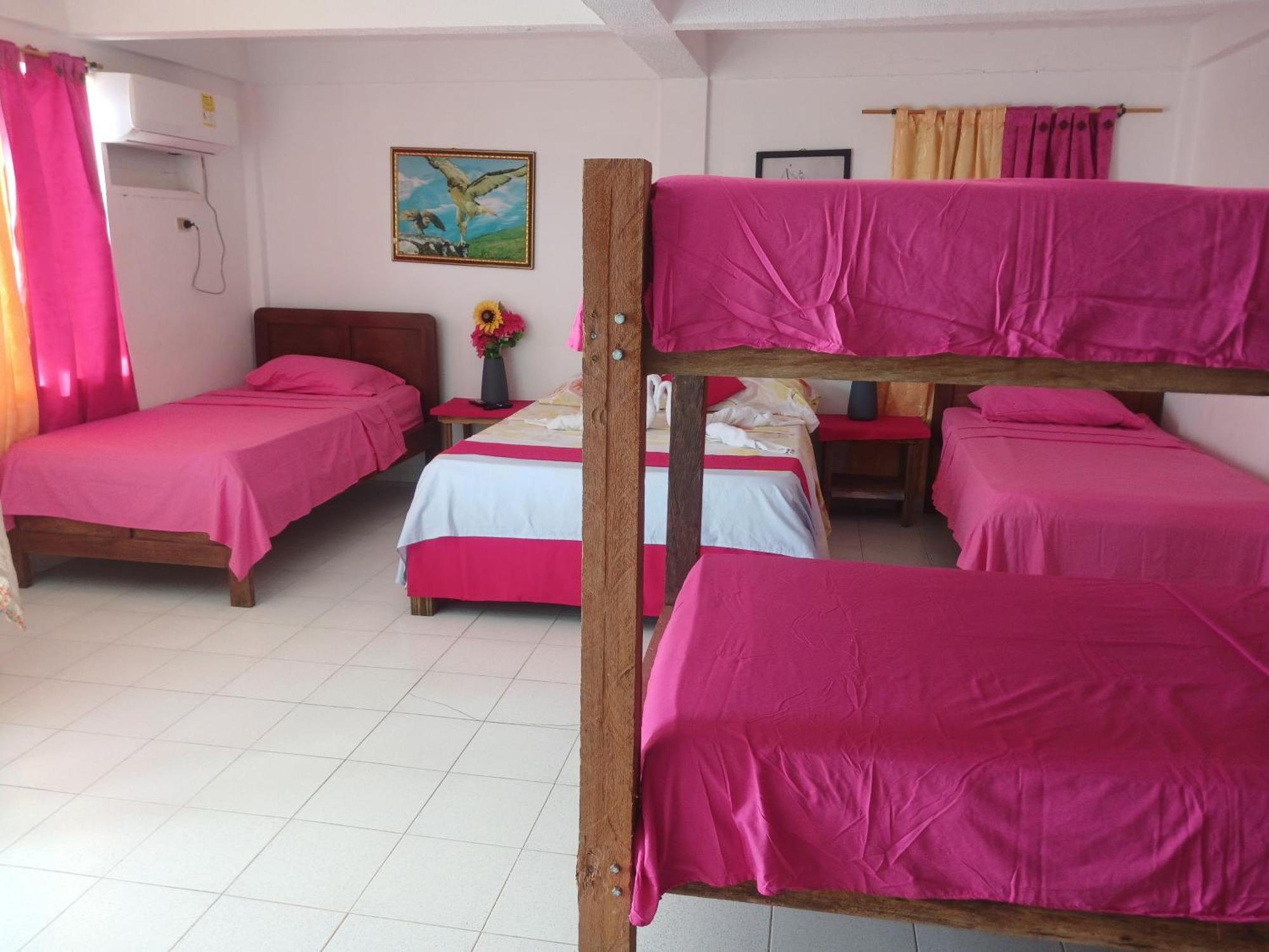 Cabanas Mister Mac Fresh Water Bay Bagian luar foto